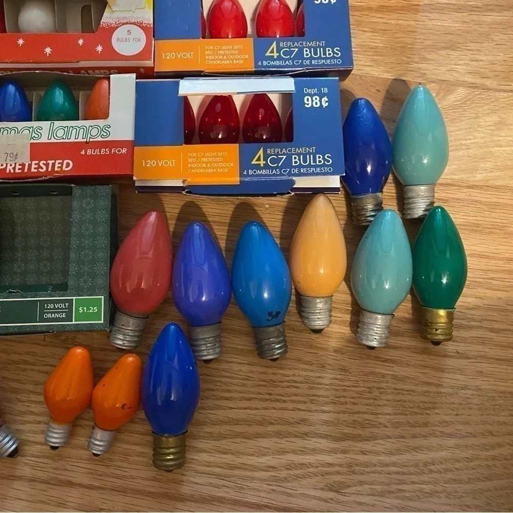 Vintage C 9 1/4 C 7 1/2 C7 Christmas Bulb Lot Flasher Cool Burning Wynne